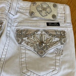 Miss Me Capri size 25